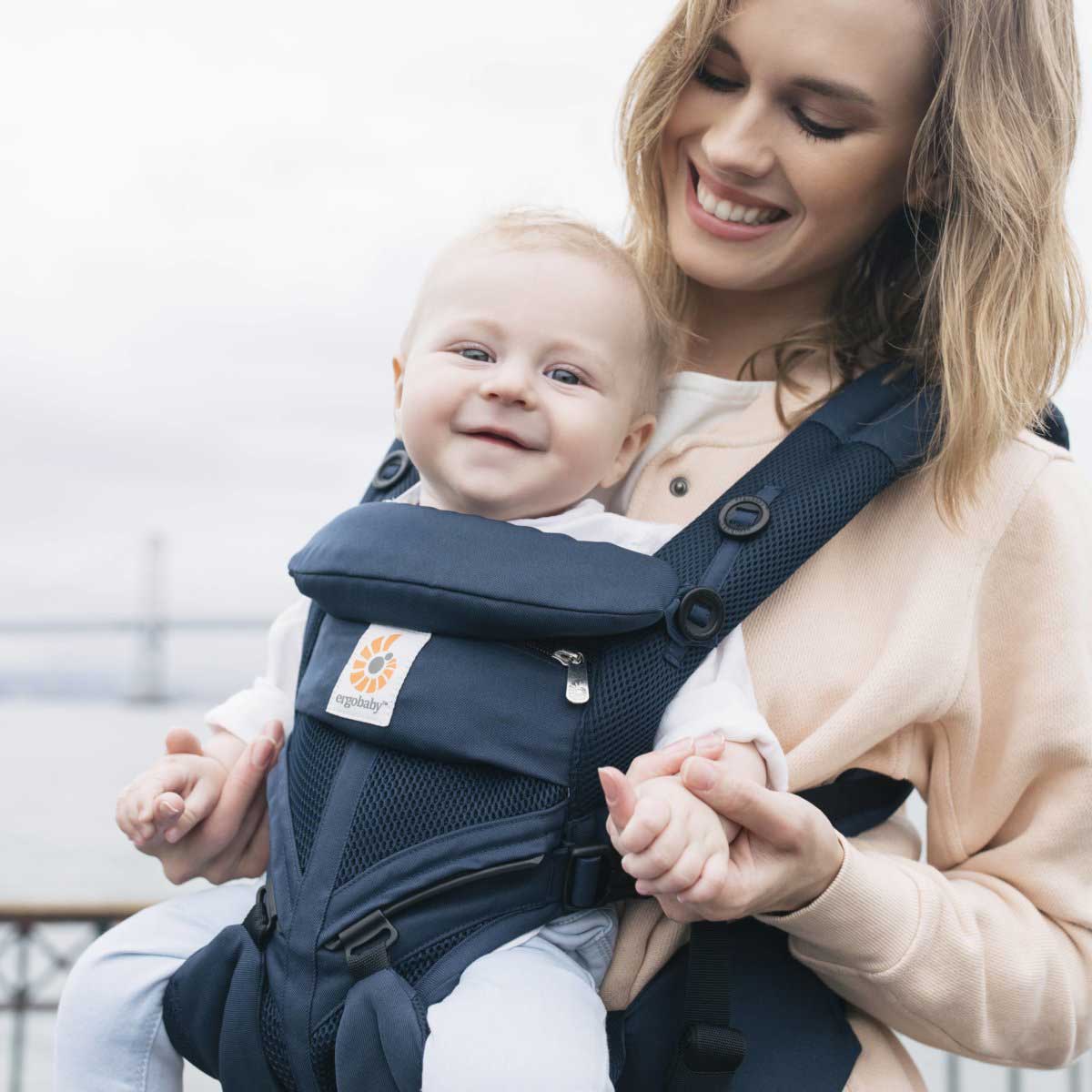 Nosiljka Ergobaby Cool Air Omni 360 Ponoćno plava 5