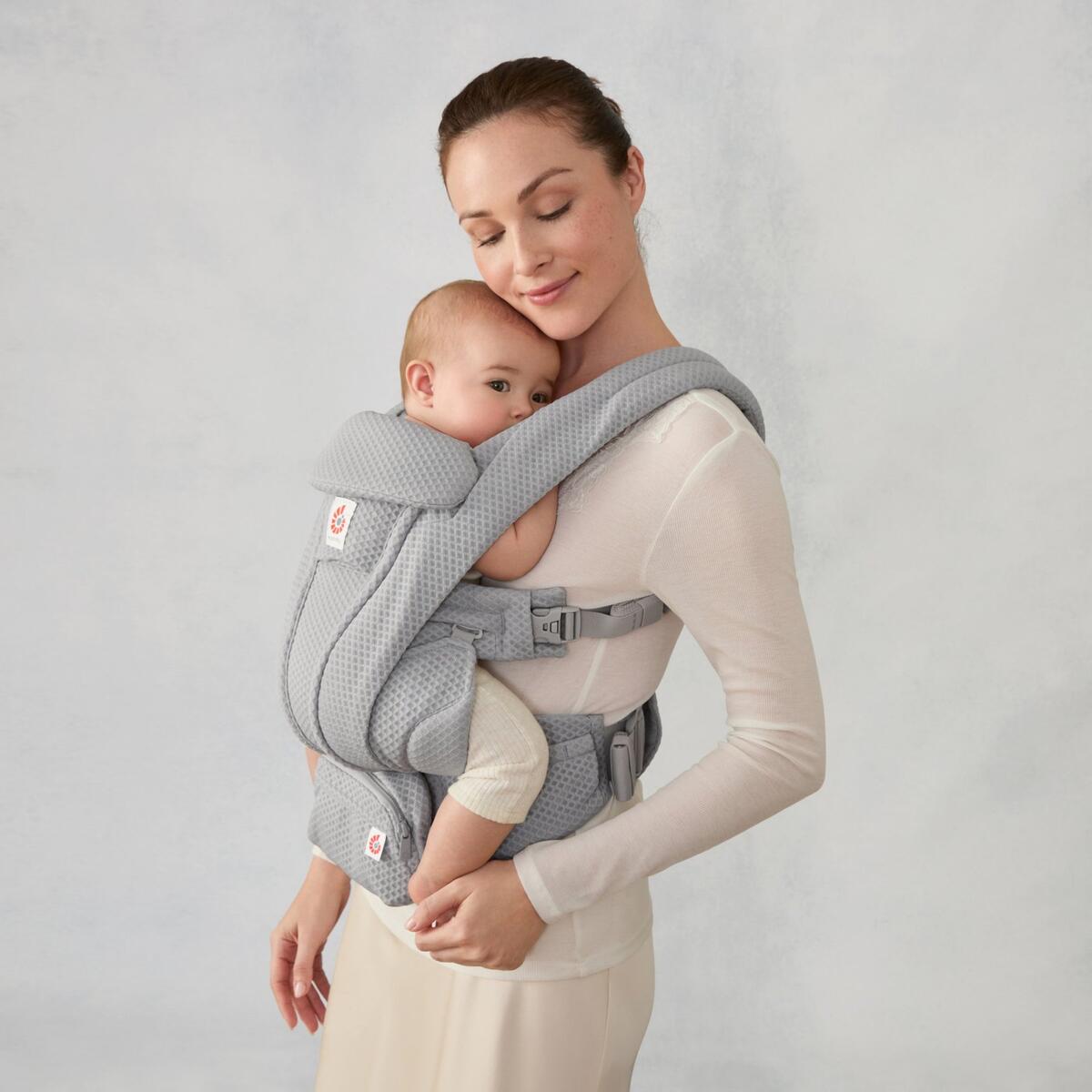 Nosiljka Ergobaby Omni Deluxe Mesh Pearl Grey 3