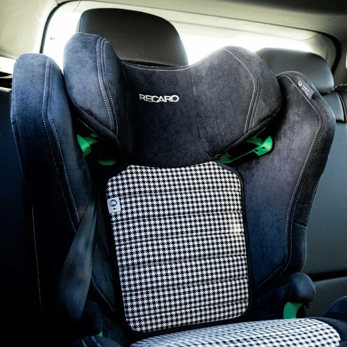 RECARO Axion 1 Pepita Limited Edition 15