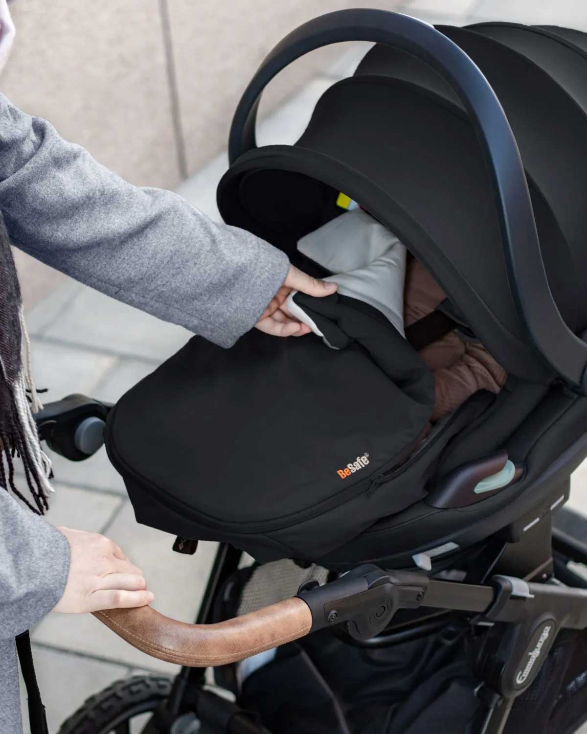 BeSafe Zaštita od vjetra i kiše za Go Beyond – Black 8