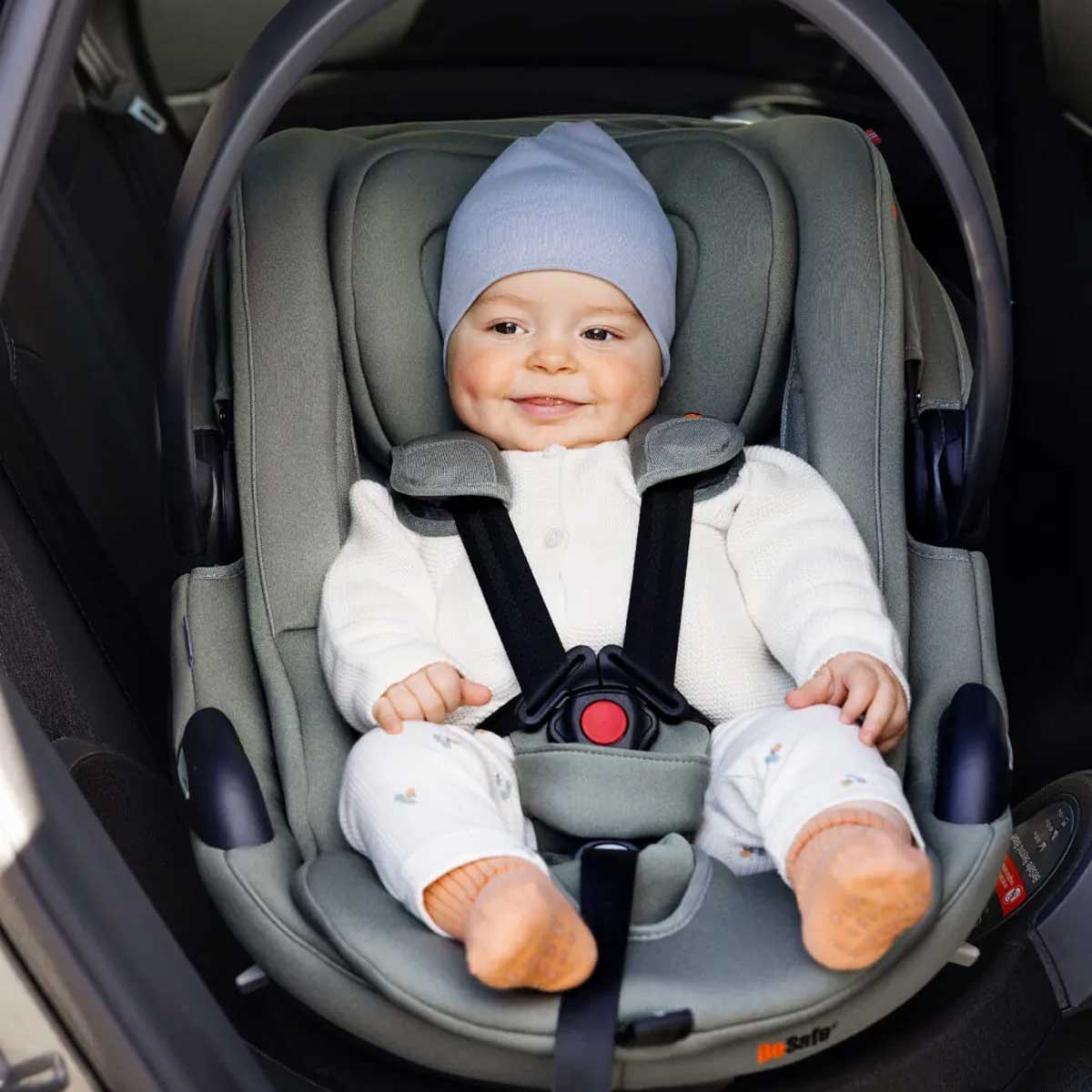 Otroški avtosedež BeSafe Go Beyond² [40 87 cm] Dark Sand Soft Breeze 23