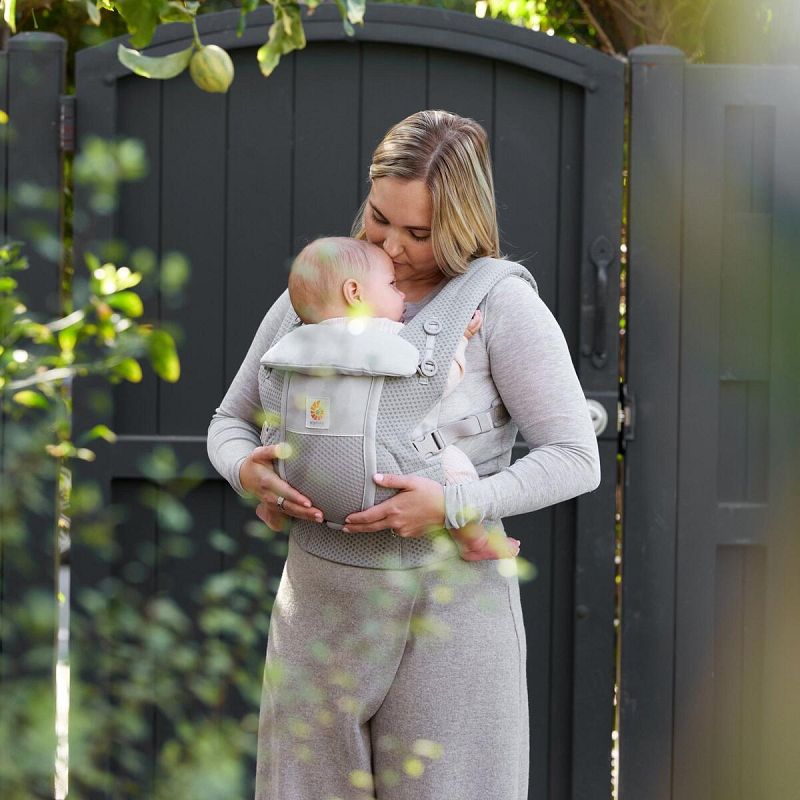Nosiljka Ergobaby Adapt Soft Flex Mesh Biserno siva 3