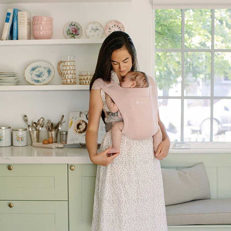 Nosiljka Ergobaby Embrace Heather Pink 1