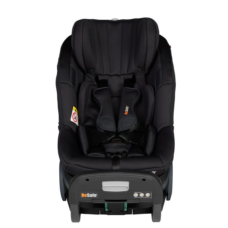 Dječja autosjedalica BeSafe Stretch² [61-125 cm] Black Soft Breeze 1